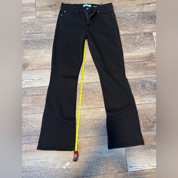 7 for All Mankind b(air) Bootcut Black Jean - Picture 6 of 6